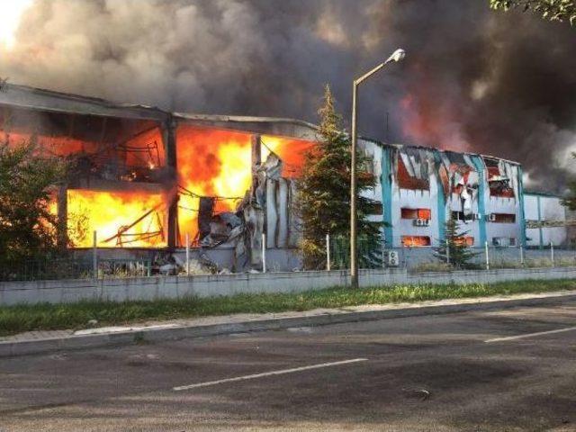 Çerkezköy'de Fabrika Yangını