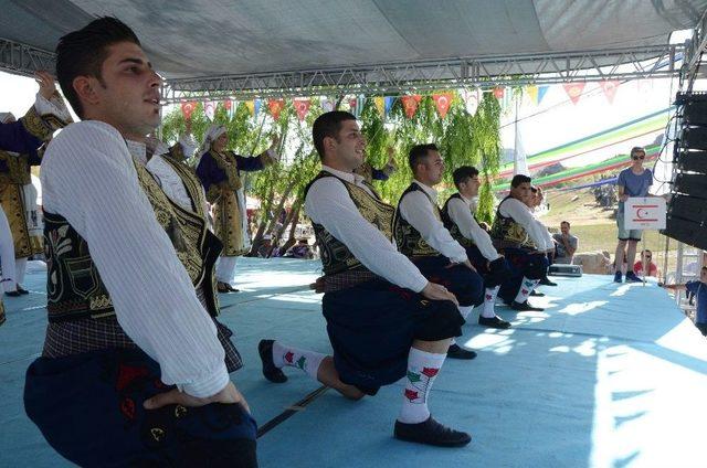 Dünyanın Merkezindeki Festival Tam Gaz Sürüyor