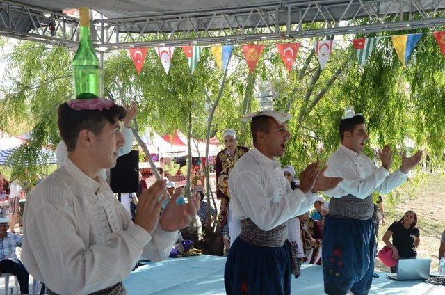 Dünyanın Merkezindeki Festival Tam Gaz Sürüyor