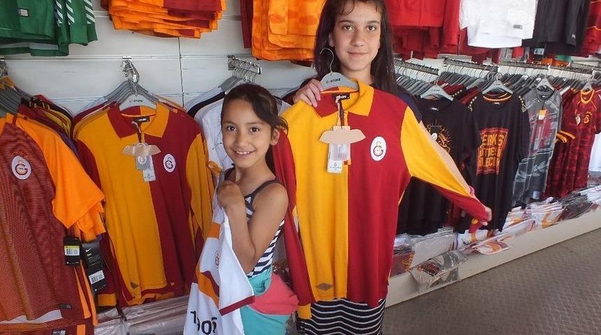 Gs Store Tırı Malazgirt&rsquo;te Geldi