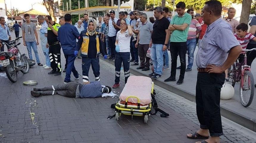 Kula&rsquo;da Motosiklet Kazası: 1 Yaralı