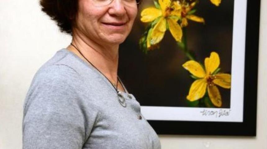 Prof. Dr. Yağmur'dan Lens Ve G&uuml;neş G&ouml;zl&uuml;ğ&uuml; Uyarısı