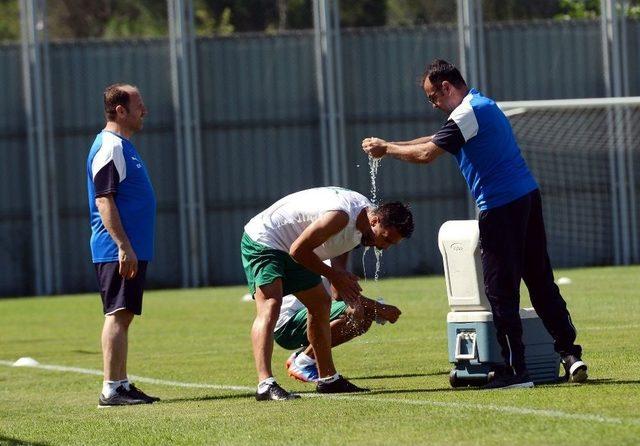 Bursaspor’da Hazırlıklar Sürüyor