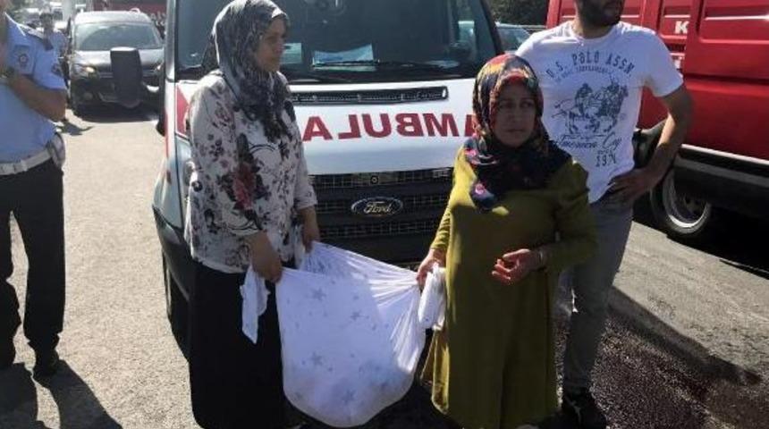 Anne- Baba Yaralandı, &Ouml;mer Bebeğin Burnu Bile Kanamadı