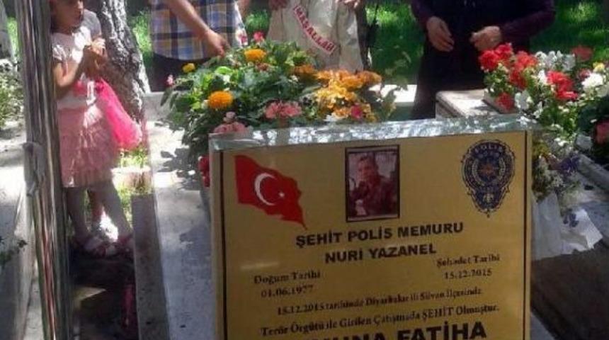 Şehit Oğlunun S&uuml;nnetinde Polis Konvoyu