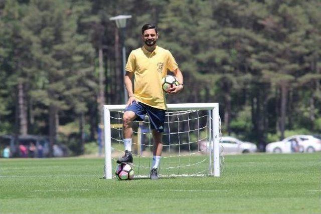 Mehmet Ekici: Kim Olduğumu Herkese Göstermek Istiyorum