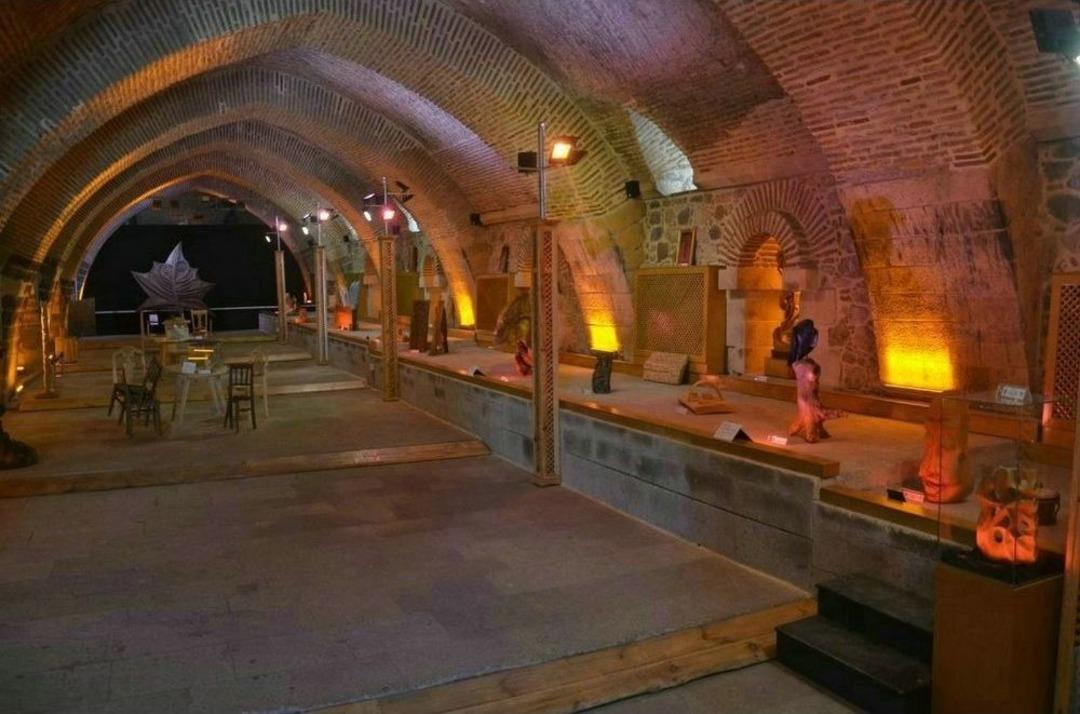 Bozkırın İ&ccedil;inde Bir K&uuml;lt&uuml;r Vahası, Odunpazarı