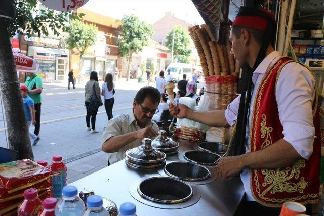 Sıcaklıklar Yükseldi, Dondurma Satışları Arttı