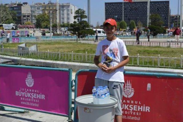 İstanbul Kuzey Rüzgarlarıyla Nefes Alacak. Salı Günü Hem Yağmur Hem Fırtına ...