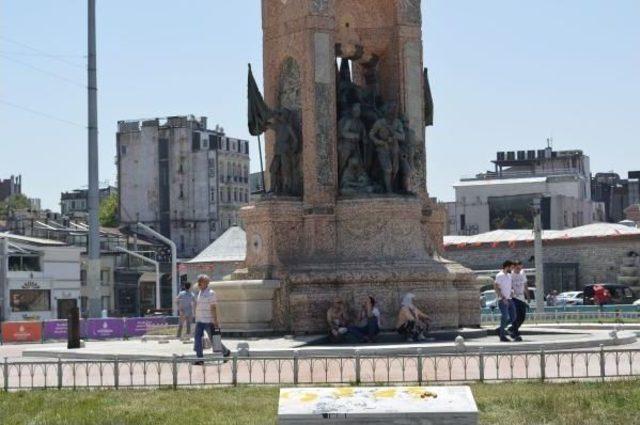 İstanbul Kuzey Rüzgarlarıyla Nefes Alacak. Salı Günü Hem Yağmur Hem Fırtına ...