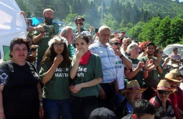 Artvin'de, Boğa Güreşlerinde Maden Protestosu Gerginliği