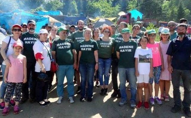 Artvin'de, Boğa Güreşlerinde Maden Protestosu Gerginliği