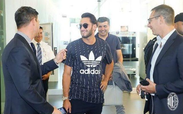 Milan Kulübü Hakan'ı Resmen Açıkladı