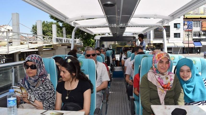 Tur Otob&uuml;s&uuml; Seferlere Başladı