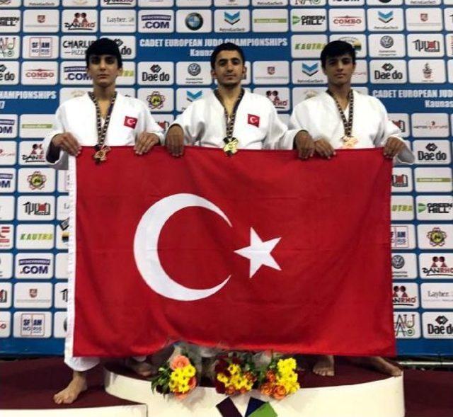 Judoda Ümit Milli Takım, Avrupa Şampiyonası'nı 2 Altın, 2 Bronz Madalya Ile Tamamladı