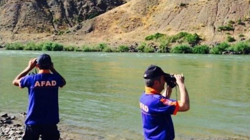 Nehre D&uuml;şen &Ccedil;ocuk Kayboldu