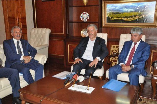 Bakan Arslan, İlçe Başkanlarına Yapılan Saldırıları Kınadı 1