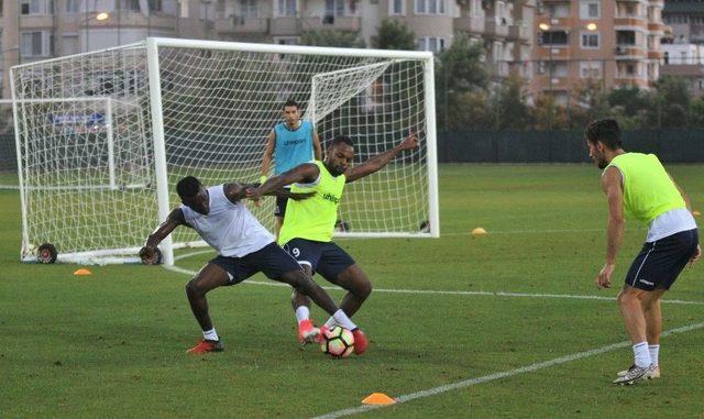 Alanyaspor’da Yeni Sezon Hazırlıkları Sürüyor