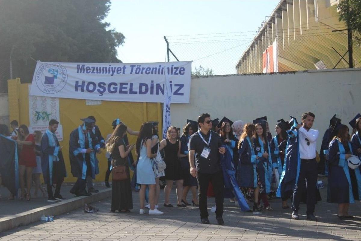 En Mutlu G&uuml;nleri Sıcak Nedeniyle Eziyete D&ouml;n&uuml;şt&uuml;