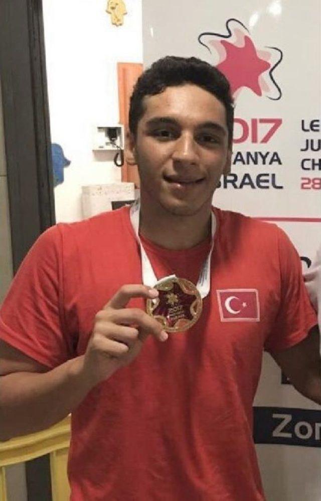 Y&uuml;zme Gen&ccedil; Milli Takımı İsrail den Bir Altın Madalya Ile D&ouml;n&uuml;yor 1
