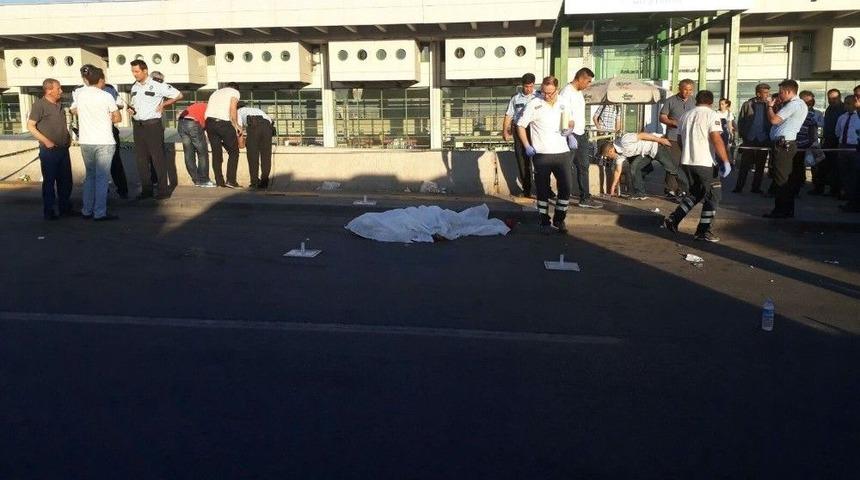 Başkent&rsquo;te Taksici Kavgası Kanlı Bitti