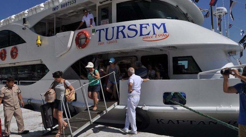 Sığacık-sisam Seferleri Turizm Ve Ticareti Pekiştiriyor