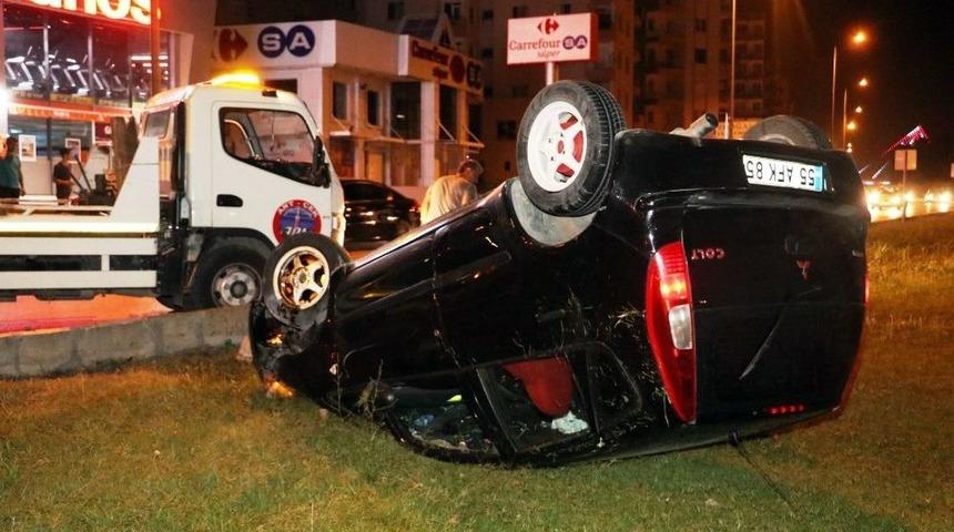Takla Atıp Hurdaya D&ouml;nen Ara&ccedil;tan &Ccedil;izik Dahi Almadan Kurtuldular