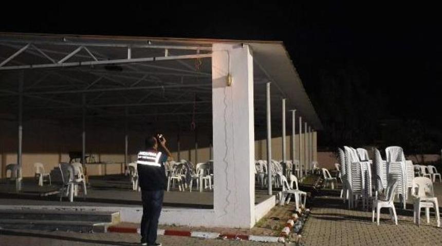 Elektrik Akımına Kapılarak &Ouml;ld&uuml;