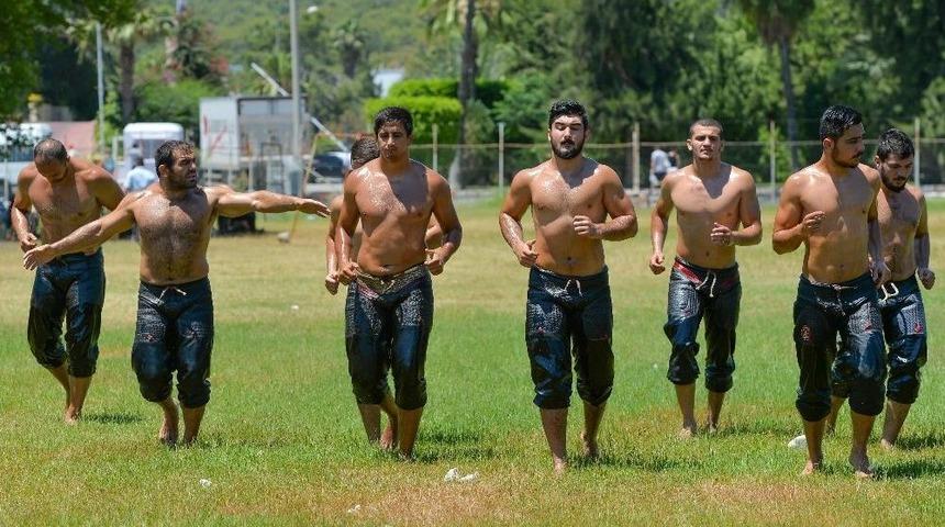 Kırkpınar&rsquo;da Muratpaşa R&uuml;zgarı Esecek