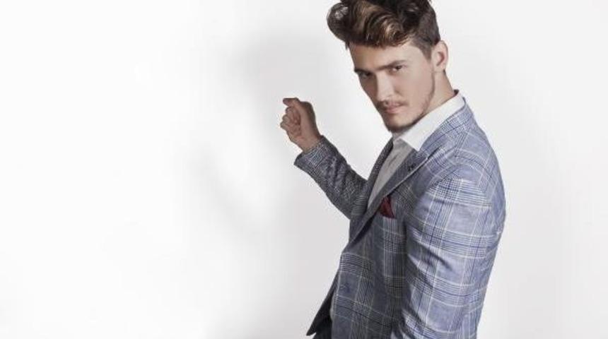 Hollywood&rsquo;Da Beş Parasız Klip &Ccedil;ekti