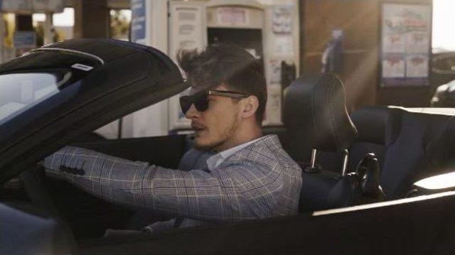 Hollywood’Da Beş Parasız Klip Çekti 1