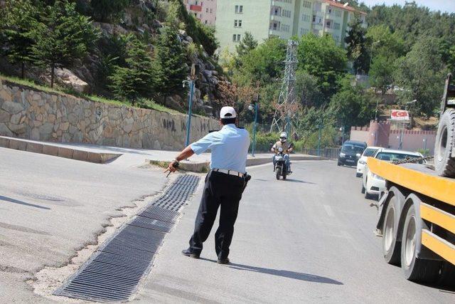 Bilecik&rsquo;te Motosiklet S&uuml;r&uuml;c&uuml;lerine Ceza Yağdı 1