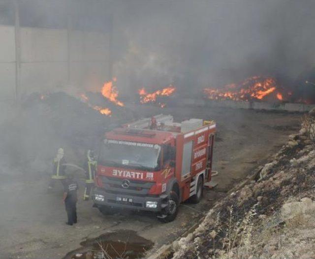 Katı Yakıt Üretim Tesisinde Korkutan Yangın / Ek Fotoğraflar