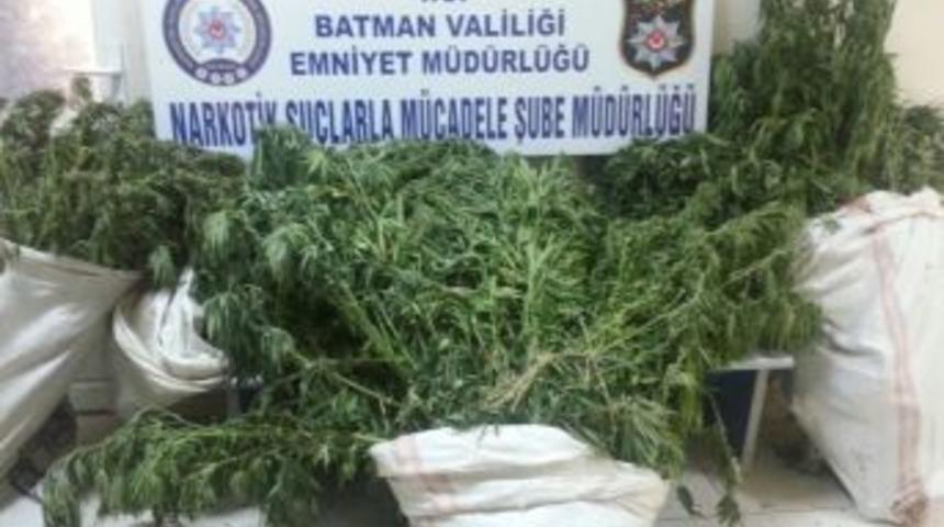 Batman&rsquo;da 130 K&ouml;k Hint Keneviri Ele Ge&ccedil;irildi