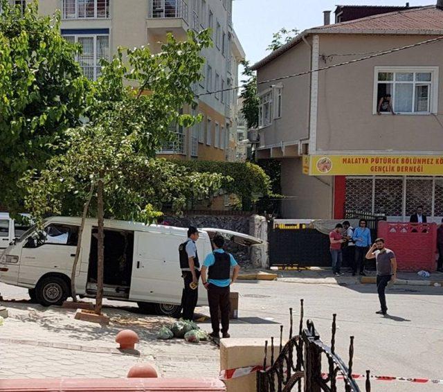 Sancaktepe’de Soyguncular Polisle Çatıştı: 4 Yaralı