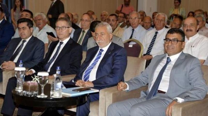 400 Bini Tarlada 850 Bin &Ccedil;ocuk Iş&ccedil;i