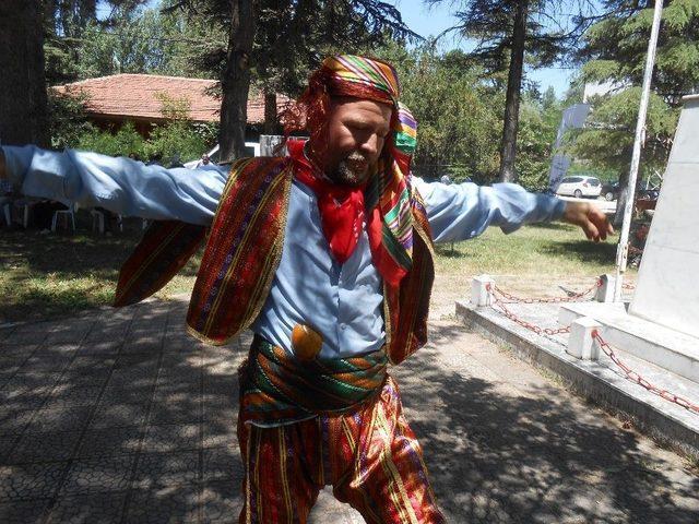 Hamidiye Köyünde ’’geleneksel Mezunlar Günü Buluşması’’ 1