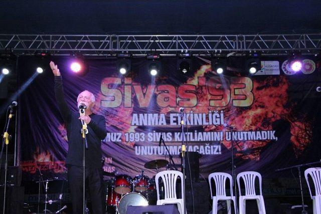 Madımak&rsquo;ta Yaşamını Yitirenler Kuşadası&rsquo;nda Anıldı 1