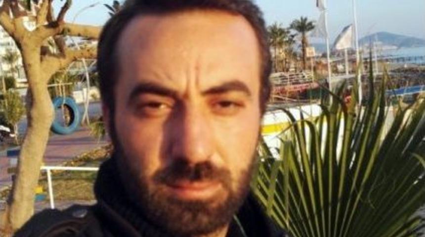 Evde Başından Vurulmuş Halde Bulundu