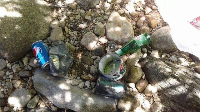 Piknik&ccedil;iler Uludağ&rsquo;ı &Ccedil;&ouml;pl&uuml;ğe &Ccedil;eviriyor 2