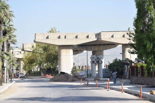 Demirtaş&rsquo;tan "ucube Viyad&uuml;k" Eleştirisi 2