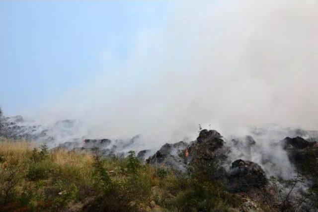 Çöplük Yangını Kenti Duman Altında Bıraktı