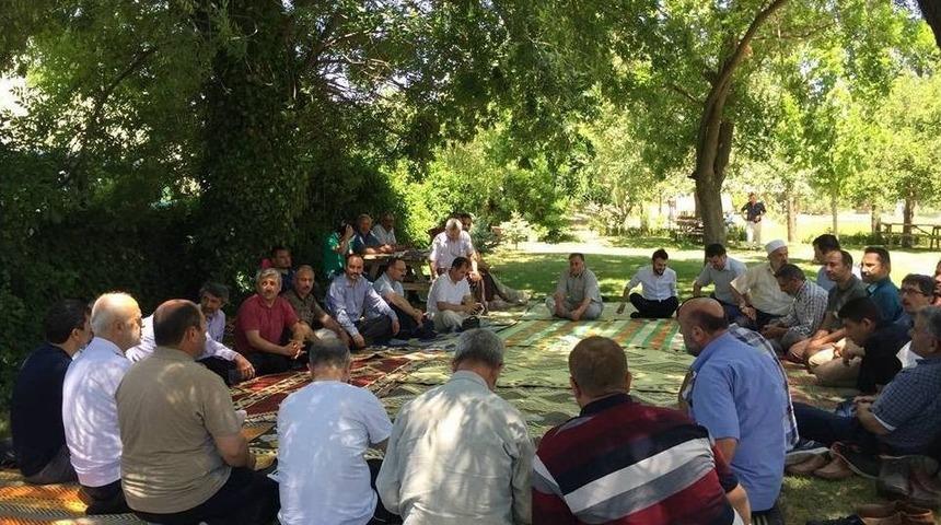 Şuurlu &Ouml;ğretmenler Piknikte Bir Araya Geldi