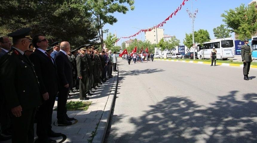 Atat&uuml;rk&rsquo;&uuml;n Erzurum&rsquo;a Gelişinin 98. Yıld&ouml;n&uuml;m&uuml; T&ouml;renlerle Kutlandı