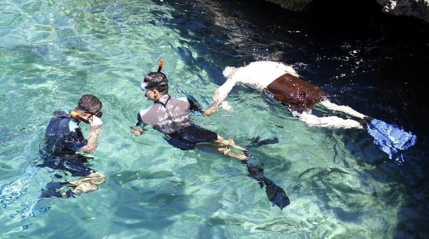 Denizde Erkek Cesedi Bulundu