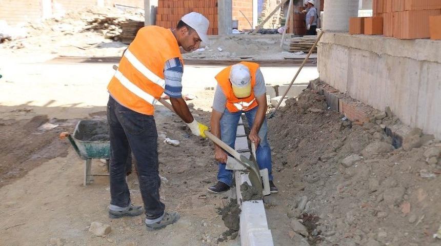 Turgutlu Sokakları Parke Taşına Hazırlanıyor