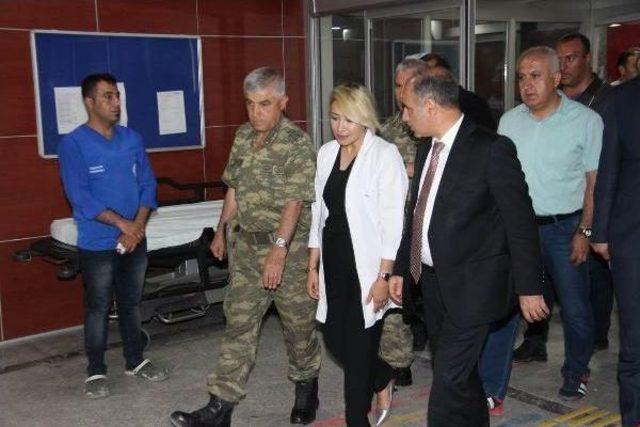 Korgeneral &Ccedil;etin, Saldırıya Uğrayan G&uuml;venlik Korucularını Ziyaret Etti 1