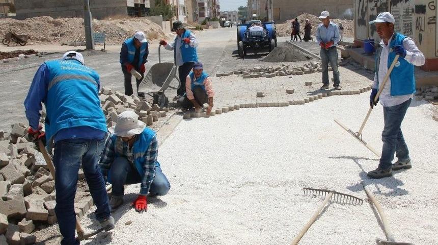 Haliliye Belediyesinden Devteşti&rsquo;de Parke Taşı &Ccedil;alışması