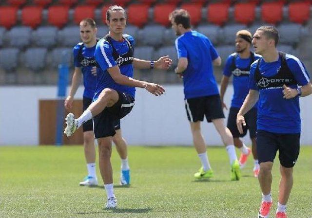 Trabzonspor Salondan Sonra Sahada &Ccedil;alıştı 2