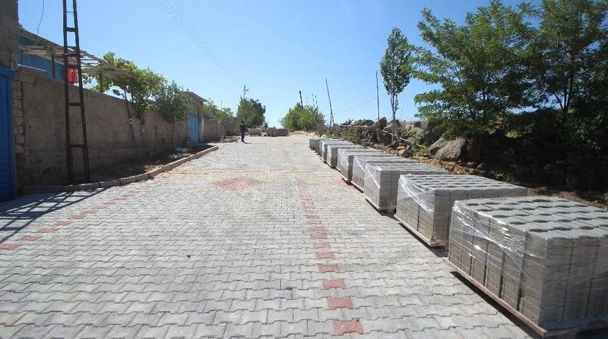 Ayvazhacı Mahallesinde Parke &Ccedil;alışması